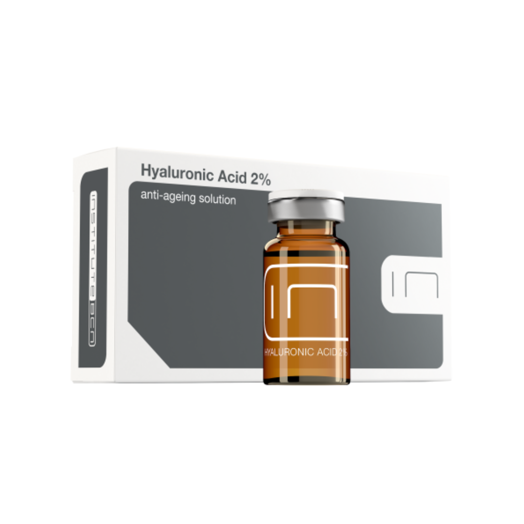 Box of BCN Hyaluronic Acid 2%, 5 x 3ml vials, advanced anti-aging and moisturizing solution.