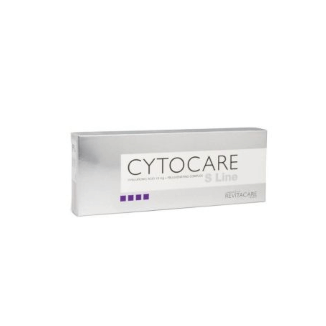 Cytocare S Line packaging with hyaluronic acid and rejuvenating complex for fine lines and skin radiance. Pack contains 1 vial, 3ml.